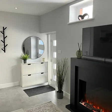 Belford House Self Check-In Rooms & Apartments Haltwhistle Exterior photo